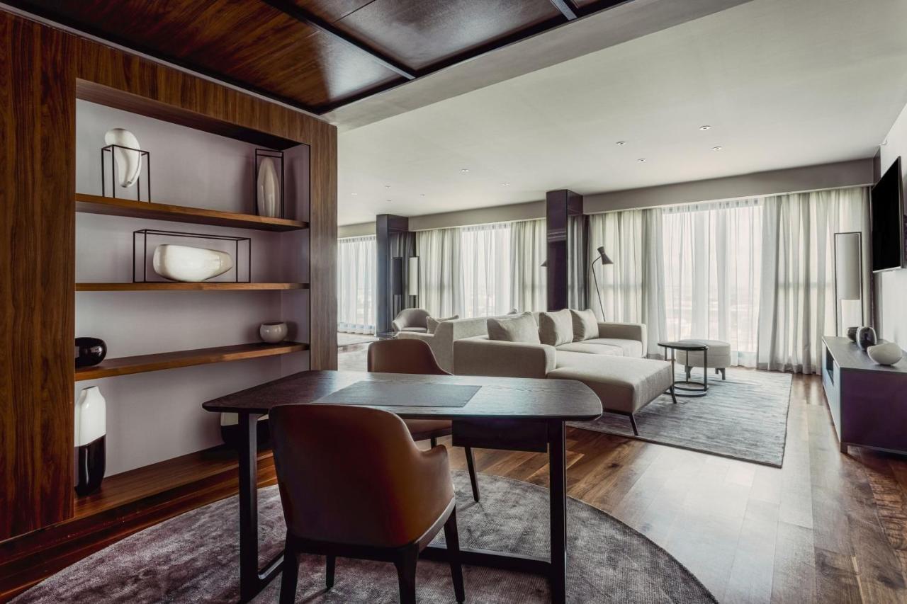 Hotel Marriott 5*