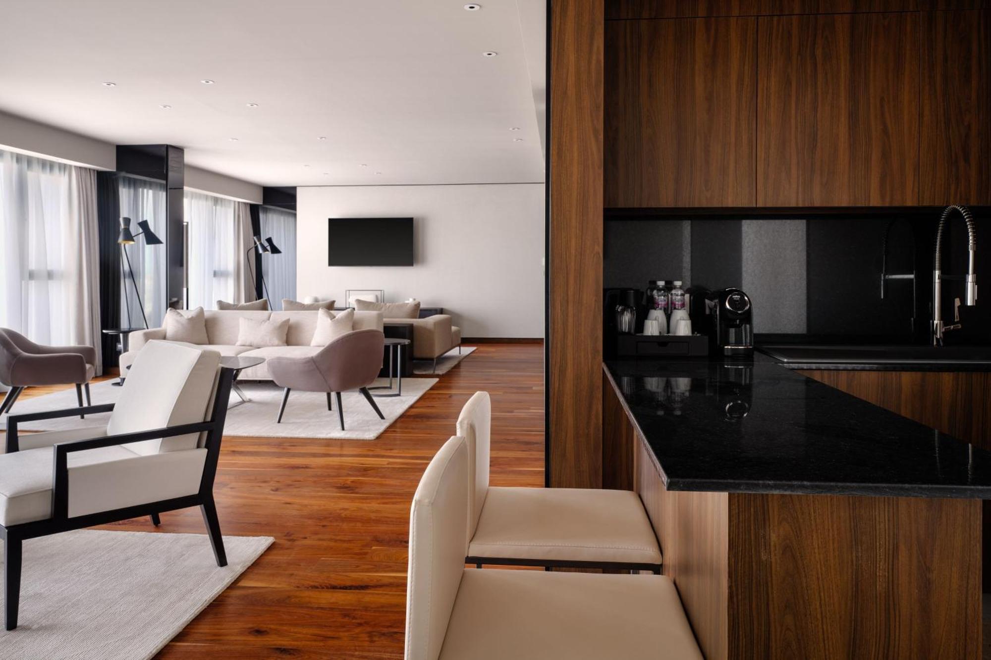 Hotel Marriott 5*